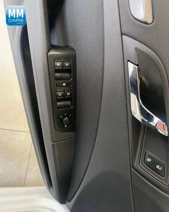 Skoda Superb cena 34900 przebieg: 229234, rok produkcji 2014 z Miłakowo małe 277
